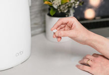 Load image into Gallery viewer, Netgear LBR20 Orbi (LBR20-100EUS) 4G LTE Category 18 Router
